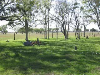 Oliver Cemetery, Victoria County